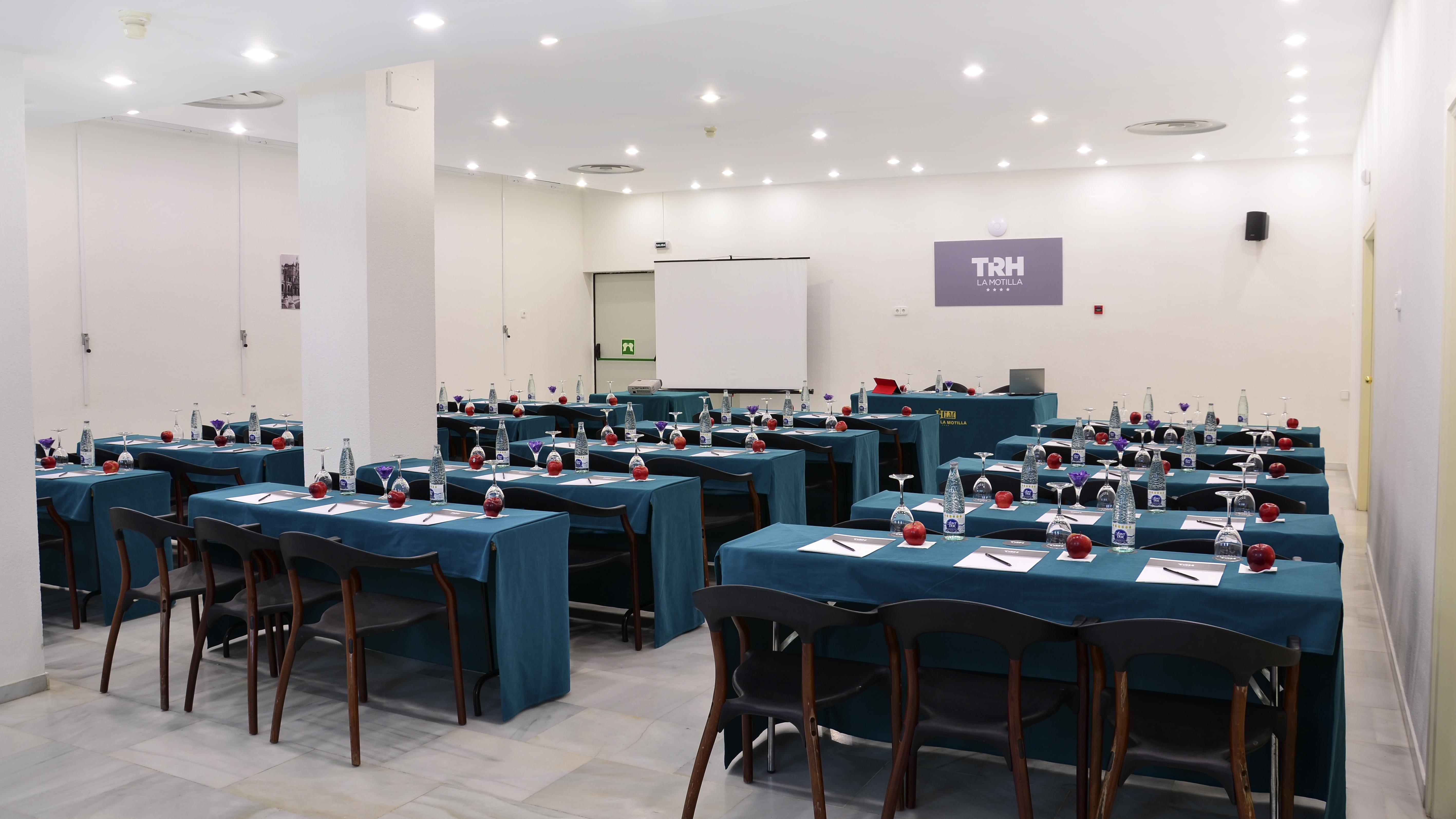 Hotel Trh La Motilla Dos Hermanas Zewnętrze zdjęcie