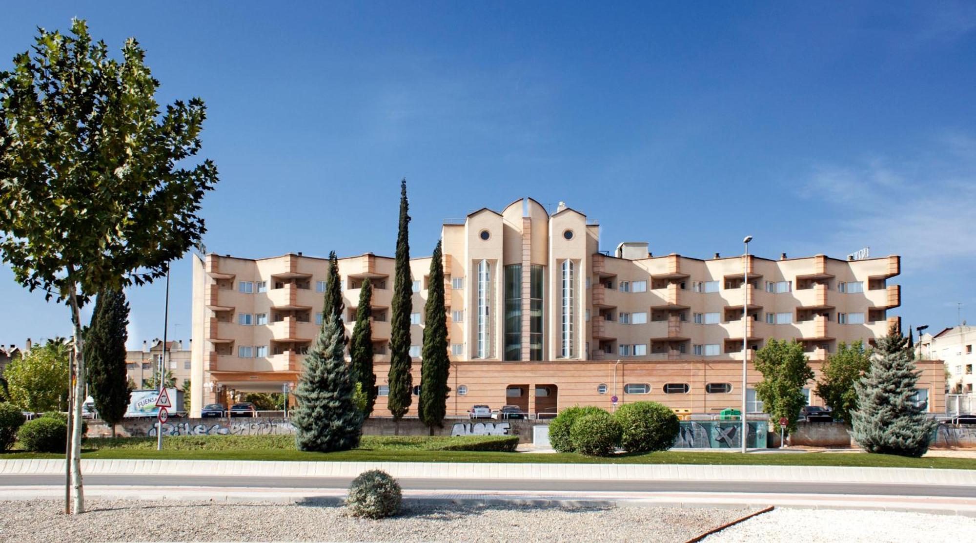 Hotel Trh La Motilla Dos Hermanas Zewnętrze zdjęcie